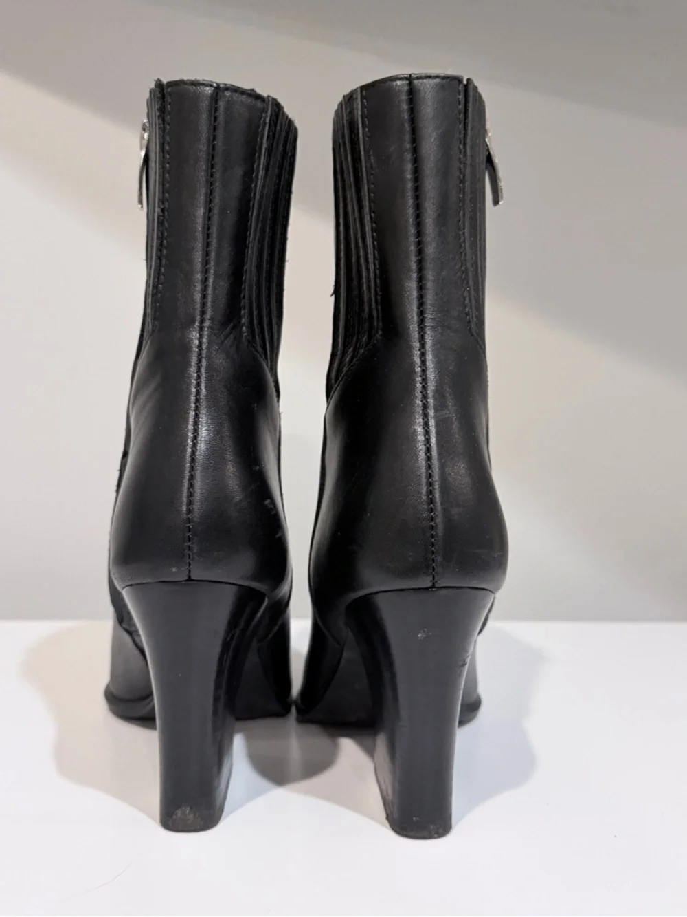 Steve Madden Pointed Toe Black Leather Work Western Coachella Ankle Bootie Sz 8